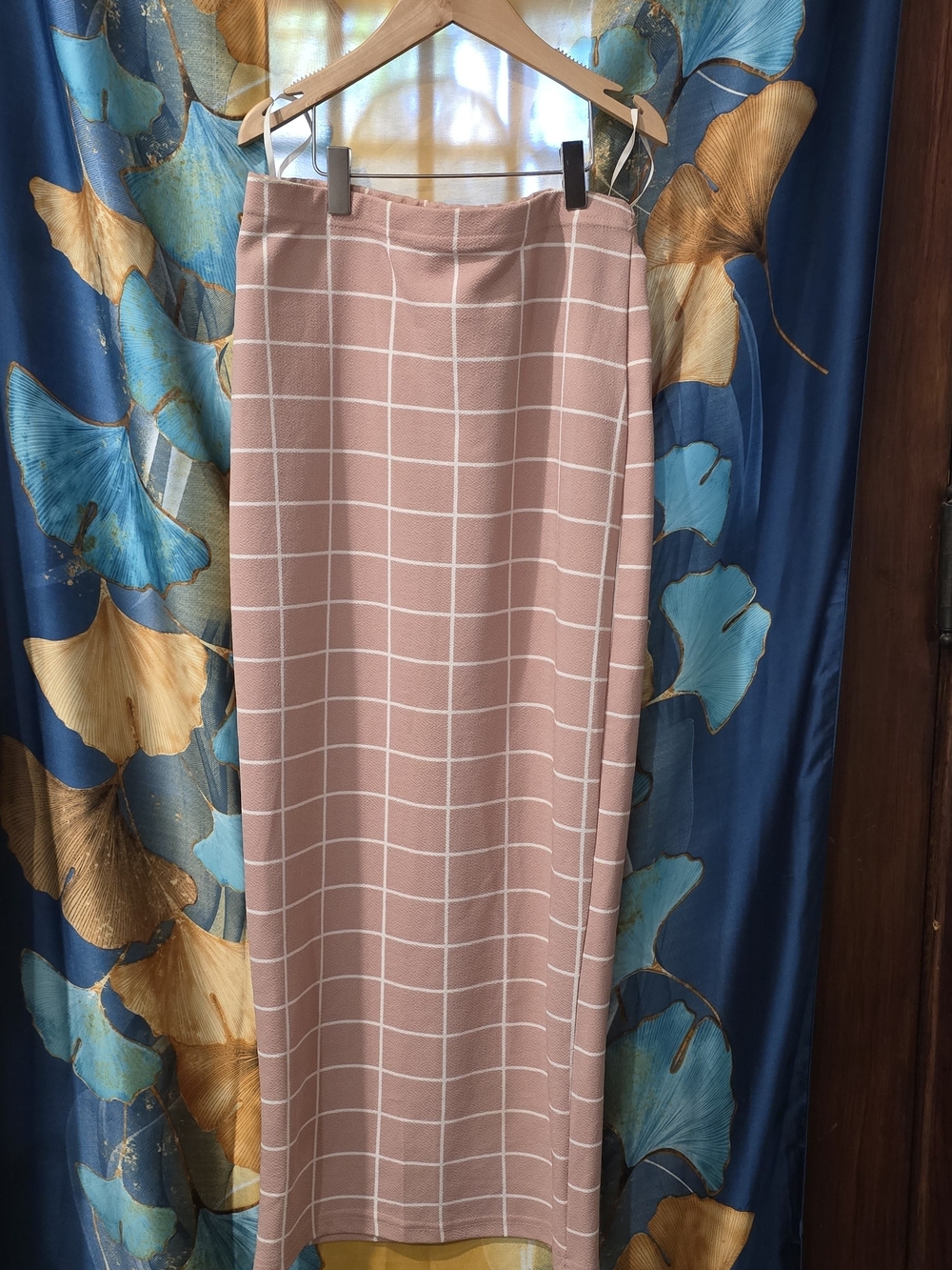 Women’s Pink Grid Midi Skirt